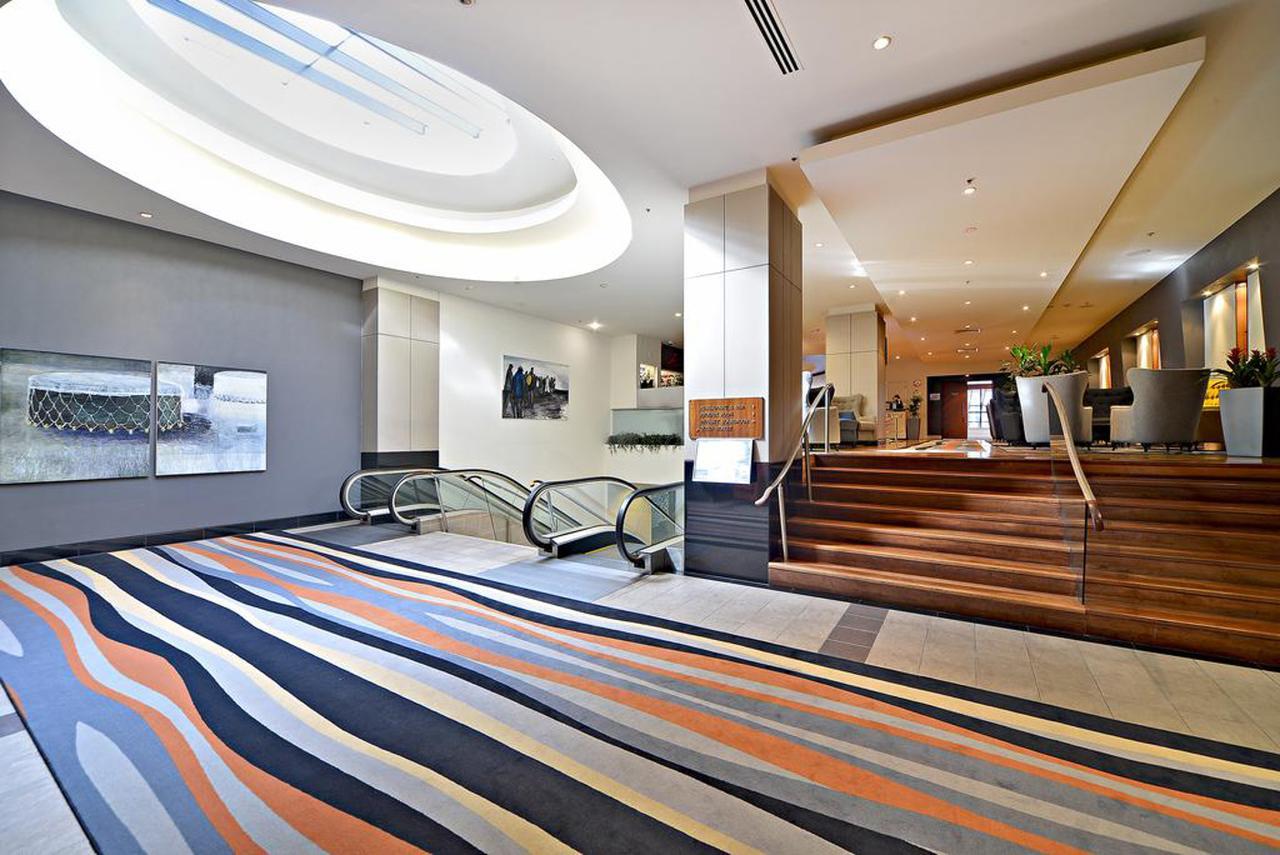 Gorgeous Apartment! Nice Views, Pool And Gym. Окленд Екстер'єр фото
